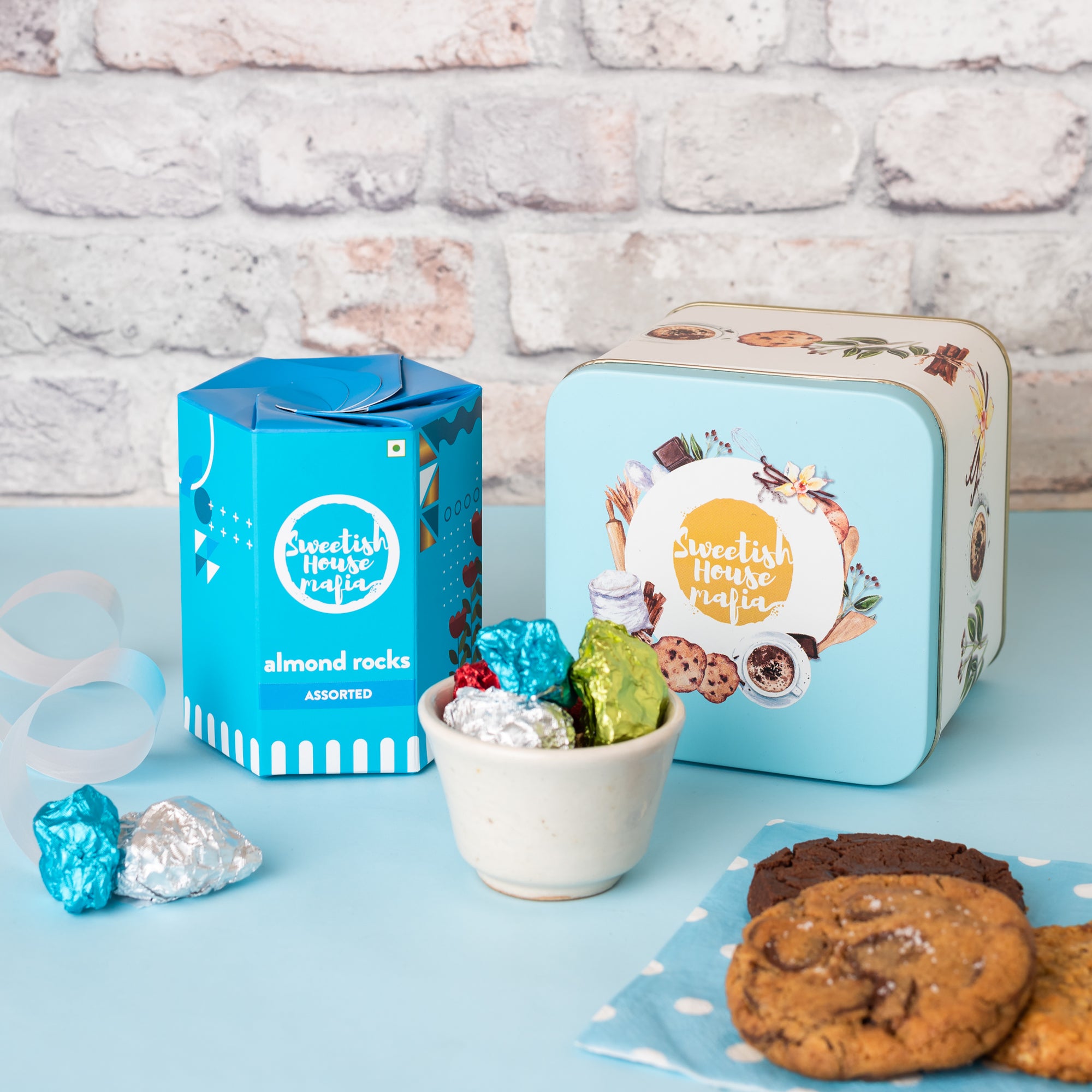 Crumbling Delight Gift Bundle